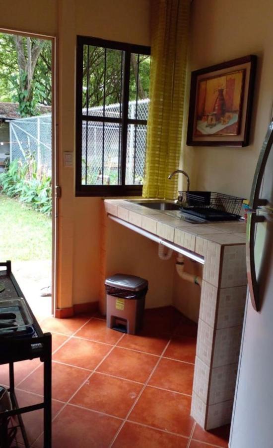 Casita El Sonido De Las Aves อูวีตา ภายนอก รูปภาพ